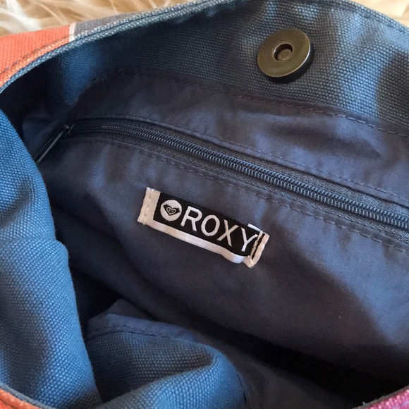 Vintage Roxy Hobo Style Bag! - Picture 6 of 9